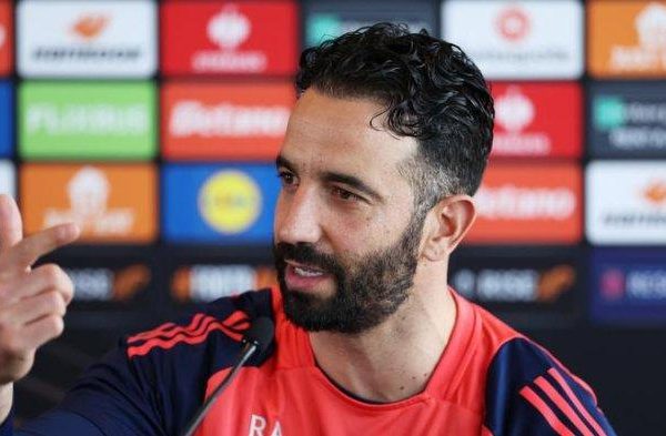 Ruben Amorim man united Proyek Renovasi Musim Panas